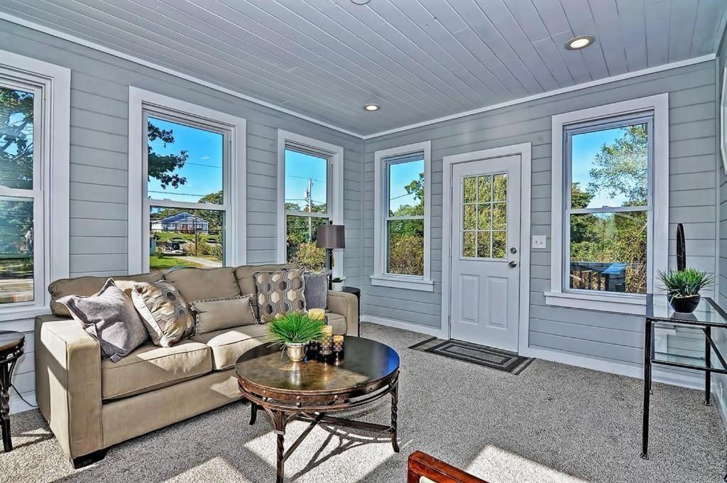 Charming Cottage Historic Falmouth Cape Cod Near Beach And Downtown 2Br 1Bath Deck Εξωτερικό φωτογραφία