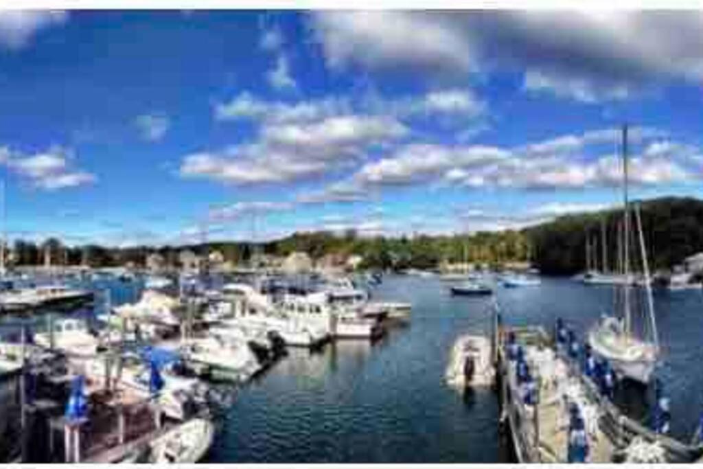 Charming Cottage Historic Falmouth Cape Cod Near Beach And Downtown 2Br 1Bath Deck Εξωτερικό φωτογραφία