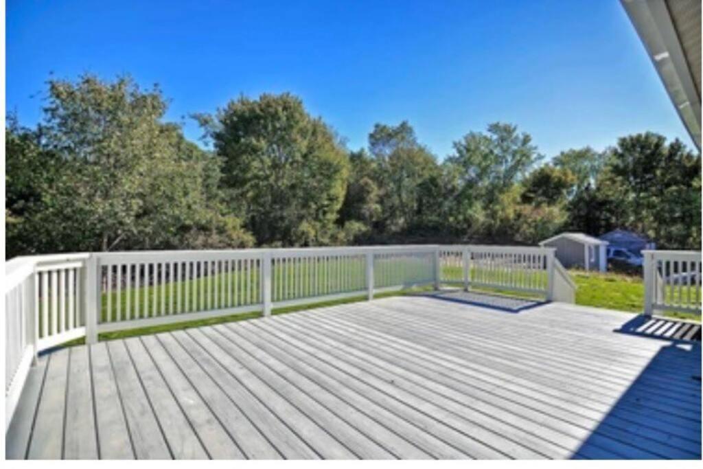 Charming Cottage Historic Falmouth Cape Cod Near Beach And Downtown 2Br 1Bath Deck Εξωτερικό φωτογραφία
